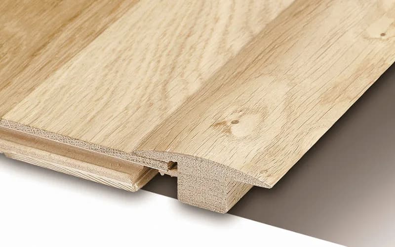 Plintele de dilatare lăcuit stejar 1m