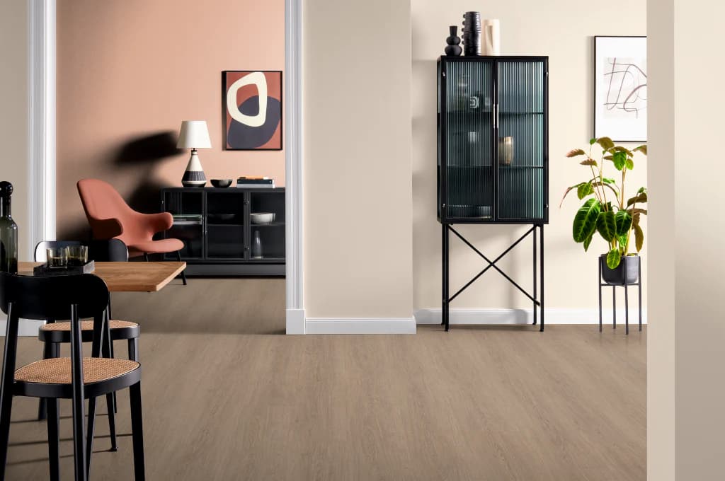 Parchet laminat EGGER EL2029 Stejar Victoria maro 8 mm