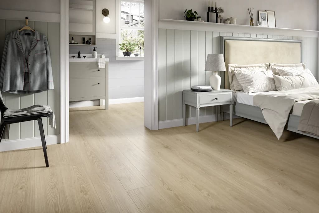 Parchet laminat EGGER EL2183 Stejar Treviso maro 8 mm