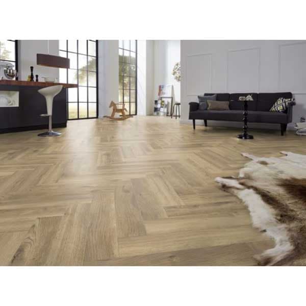 Parchet laminat Herringbone Stejar Treviso 8 mm 665 x 133 — imagine 2