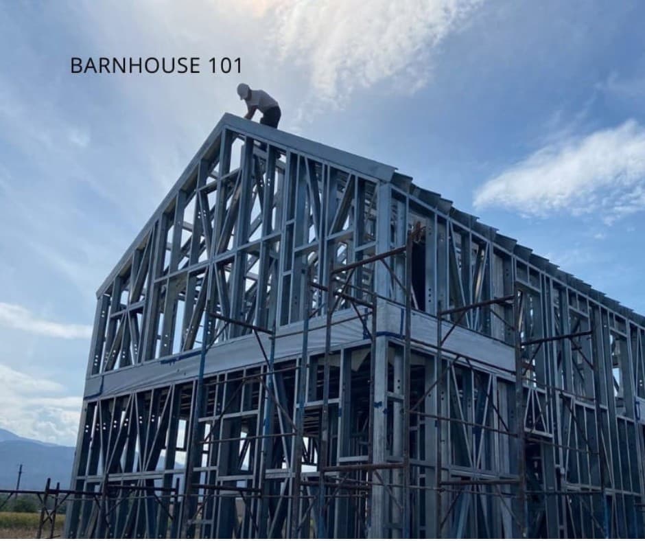 STRUCTURA METALICA | Casa BARNHOUSE 101