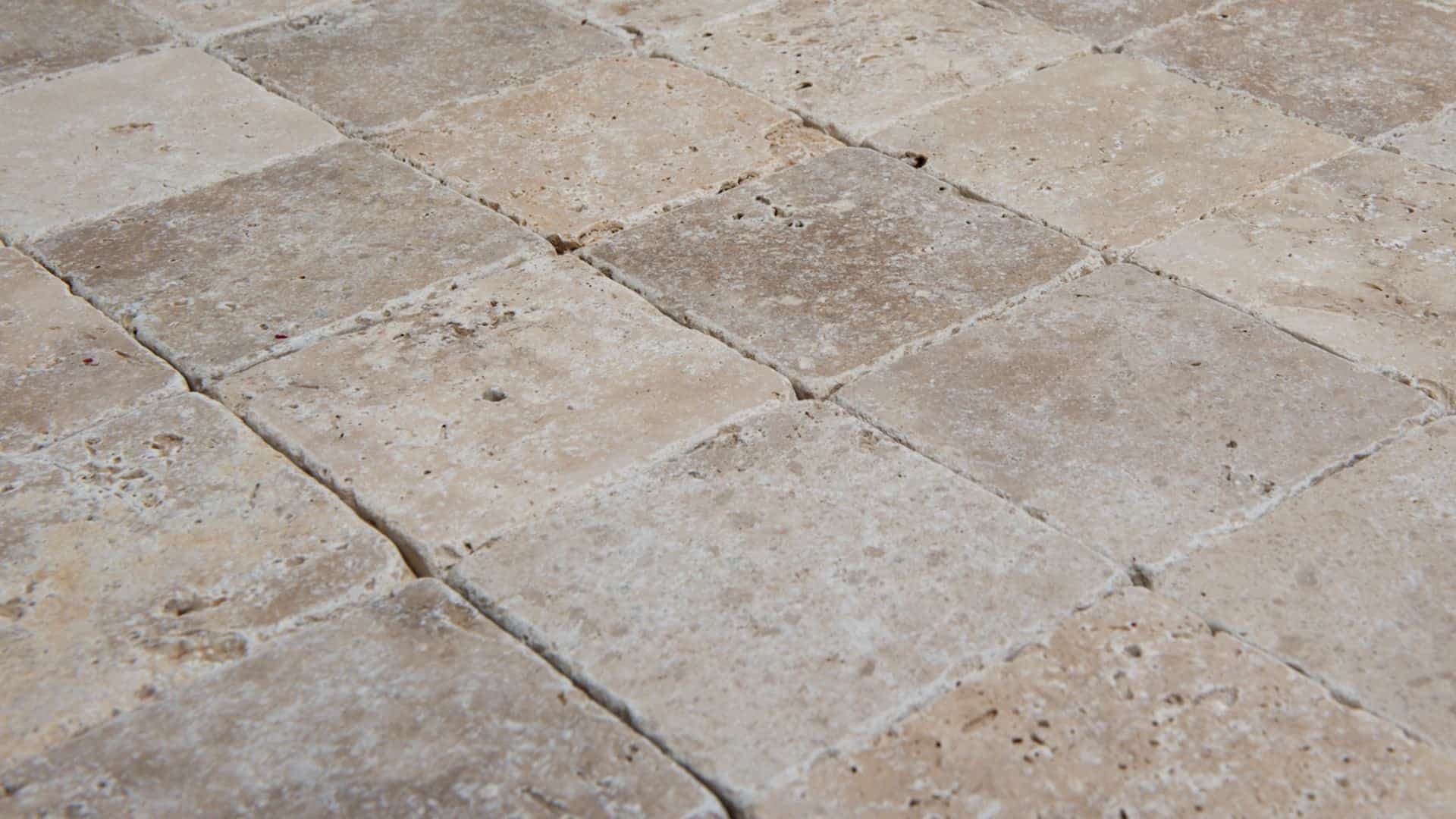 Travertin light tumbled 10x10x1 — imagine 2